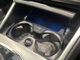 安心のBMW認定中古車は100項目の箇所を徹底的にチェック致します。機械的な箇所や電気系、コンピューターなどをご納車前に点検し、交換基準に達した部品は全て新品に修理返品した後にご納車致します。