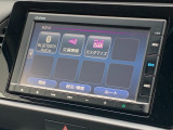 カーナビ付きです!ドライブの大切なお供です!ナビによってオーディオ関係の機能やバックカメラの有無などが変わってきます。次の写真から機能のご案内を致しますのでご覧くださいませ。