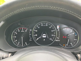 視認性の高いメーター類で、運転に必要な情報をしっかり確認できます。運転に集中できる、シンプルなデザインも好印象です。
