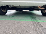 下廻りもマフラーなども目立ってサビなどもなく良好な状態を保っております。