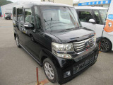 お客様が安心して中古車を購入できるよう、中古車の価格や品質の適正な情報を提供し、近年問題となっております修復暦の偽り・メーター改ざん車の排除に努めています。