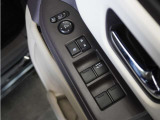 ◆パワーウィンドウスイッチ◆運転席から全席の窓の開閉操作を行うことが出来いつでも換気ができます!