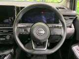 【ステアリングスイッチ】運転中、前方から目線をそらすことなく、オーディオ等の操作が可能な便利機能!安心&快適なドライブを演出してくれます♪