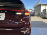 後続車からの視認性も良くスタイリッシュなLEDテールランプ