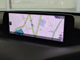 マツダコネクトの10.25インチワイドセンターディスプレイです。『Android Auto』『Apple CarPlay』や独自のコネクテッドサービスに対応したインターフェイスシステムです。