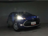 高輝度で点灯速度が速いLEDヘッドライト装備!LEDの明るい光が走行中の視界の確保をサポートして、夜のドライブがより楽しく安全に運転できます♪