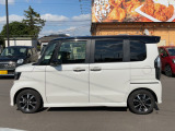 当店では、ご納得して購入いただけるよう現車を確認できるお客様への販売に限らせていただいております。