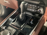 全てのトランスミッションのメリットを兼ね備えた理想的なAT、それがSKYACTIV-DRIVE(スカイアクティブドライブ)です。「滑らかな変速」「ダイレクト感あふれるシフトフィール」そして「低燃費」です!