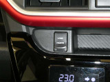 HDMIは、お手持ちのスマートフォンや他のデバイスを車のナビゲーションシステムに接続し、高画質な映像と音声を楽しむためのインターフェースです♪。