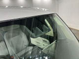 先進技術によってさらに進化した「次世代スマートアシスト」が毎日の運転で感じる不安や緊張を減らし、ヒヤッとするシ-ンを未然に防ぐためにサポ-トします!
