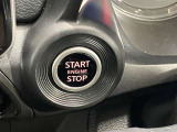 【プッシュ式エンジン】プッシュ式エンジンスタートでブレーキを踏んでボタンを押すだけでエンジン始動がスムーズ!!鍵をカバンに入れているだけでエンジンの始動が可能★とても便利な機能です