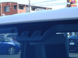 衝突軽減ブレーキ ステレオカメラで前走車や歩行者を検知。衝突するおそれがある場合衝突回避・被害軽減を支援します。