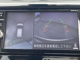 アラウンドビューモニター付きで車庫入れも楽々!