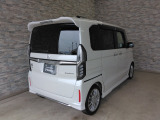 オプションになりますが、ボディーコーティングもご用意しております。新車の輝きに近づき、洗車などのお手入れも楽になりますよ。