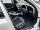 国道1号線に沿い横浜市営地下鉄「三ッ沢上町駅」から徒歩約10分。 BMW Premium Selection 横浜三ッ沢店 / 〒240-0062神奈川県横浜市保土ヶ谷区岡沢町322-3
