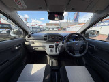 見通しのよいすっきりとした視界で、誰でも運転しやすいです。運転のしやすさは疲れにくさにも繋がりますよ♪