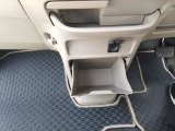 ちょっとした貴重品をいれておくにも便利!