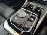 【ご納車後について】遠方のお客様はお住まいのエリアのBMWサービス工場にてメンテナンスを受けて頂けます。現地BMWへのお取次ぎなどもさせて頂きますのでご安心下さい。