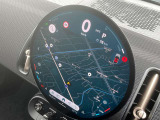 直径240mmの円形有機ELセンター・ディスプレイと、MINI インテリジェント・パーソナル・アシスタントを、あなたの声でコントロール。あなたの気持ちに寄り添ったドライビング体験をお愉しみいただけます。