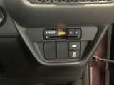 【ETC車載器】高速道路の料金所を、止まらずスムーズに通過。小銭を用意する手間も、窓を開けるわずらわしさもありません。遠出をグッと身近にしてくれる快適ドライブの必須アイテムです。