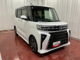 両側スライドドアなので、狭い駐車場や壁際でも安心!