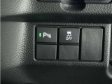 ◆障害物センサー◆車庫入れの時などに近くに障害物がある場合、障害物までの距離を音で知らせてくれます。