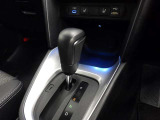 全国5,000ヶ所あるトヨタのお店で走行距離無制限・1年間の無料保証付き!