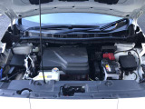 エンジンルームではないですが、ボンネット内も綺麗です。日産整備士がしっかり整備をしてお渡しします