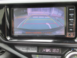 バックモニターは車庫入れの強い味方。