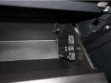 ETC車載器付きです。高速道路の料金所もスムーズに通過できます。