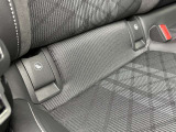 万一の衝突時にも備えるISOFIX固定式アタッチメントを装備。大切なご家族を守るための安心装備です。