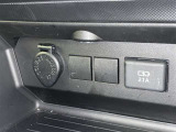 シガーソケット用の充電器が使用可能です!