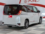 【納車前整備】安心してお乗り頂くために、ご納車前に、認証または指定工場にて法令12ヶ月点検整備を実施します。