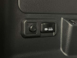 非常時やキャンプなどに役立つAC100Vコンセント付きです。車両停止状態で消費電力の合計が1500W以下の電気製品を使用可能です。