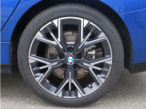 ◆ローンリース等ファイナンス商品、BMW専用自動車保険、BMWカード、コーティング、板金塗装、ドライブレコーダーなど社外品の取扱もございます。お車に関することは全てバルコムにお任せ下さい◆