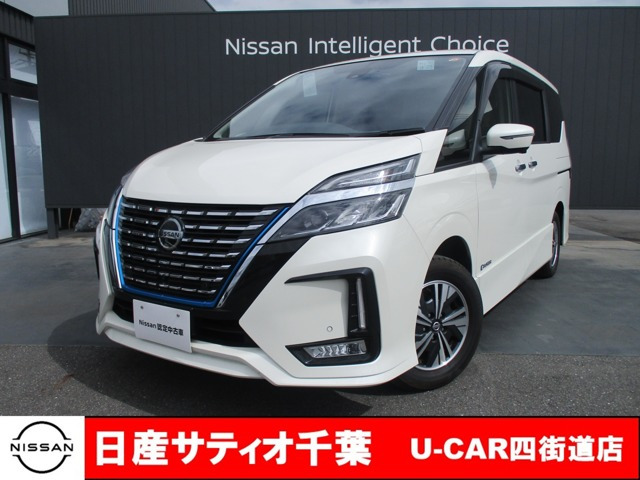 セレナ 1.2 e-POWER ハイウェイスターV 