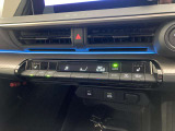 オートエアコンは温度を設定するだけで、自動で風量などを設定してくれます。運転しながら操作も必要ないので、安全性も向上します。