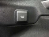 充電用USB端子付き。スマートフォンなどの充電に便利です。