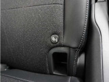 ◆ISOFIX◆シートベルトいらずでチャイルドシートと固定金具を連結するだけでがっちり固定できます。
