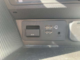 Applecarplay・androidautoが接続可能!スマートフォンを最も安全に操作することができます!音楽の再生・ナビ・通知などドライブしながら快適に操作できますね☆