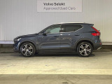 購入後は全国のVOLVO正規ディーラーにてアフターサービスをお受けいただけます。定期点検サービス、延長保証などの有料サービスも手厚くご用意しておりますので、ご不安事はお気軽にご相談下さい。