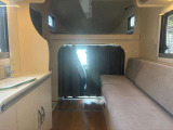 中古車は全てWeb在庫です。現車はストックヤードにて保管しており常時展示はしておりませんので、現車をご確認の場合は事前にお電話にてご連絡お願い致します。075-922-2313 定休日:毎週水曜日