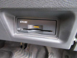 『ETC2.0』を装着しています♪♪ 有料道路での料金所の手間を省いて運転に集中できます♪♪ 車から離れる時はカードの抜き取りをお忘れなく♪♪
