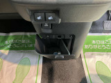 快適にお乗りいただくために、外装を美しく仕上げるだけではなく、内装も細部にいたるまで徹底した清掃・洗浄を実施しております。