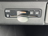 ★ETC★ ETC付きです。高速道路料金所での小銭の出し入れや雨天時における窓の開け閉めなどの煩わしさが解消できます。料金所の通過もスムーズで快適です