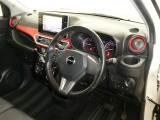 見通しのよいすっきりとした視界で、誰でも運転しやすいです。運転のしやすさは疲れにくさにも繋がりますよ♪