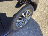☆お車についた傷やヘコミ、事故の修理もハヤシにお任せください。自社鈑金工場で修理ができますの安心です☆