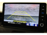 バックカメラが装備されており、後方の安全確認はもちろんのこと狭い場所での駐車や雨の日・夜間など視界の悪いコンディションでのストレスの軽減にもなります!
