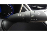 ライトもAUTO機能が付いていて、暗くなると自動で点灯し、明るくなると自動で消灯するので、大変お役にたちますよ!!