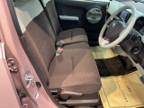 シートはフィット性も良く、楽な運転姿勢を保てます。